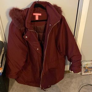 Woman’s 2X winter jacket. Worn once! Beautiful color and fit